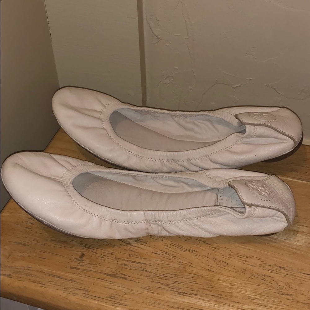 Tory Burch white flats size 7
